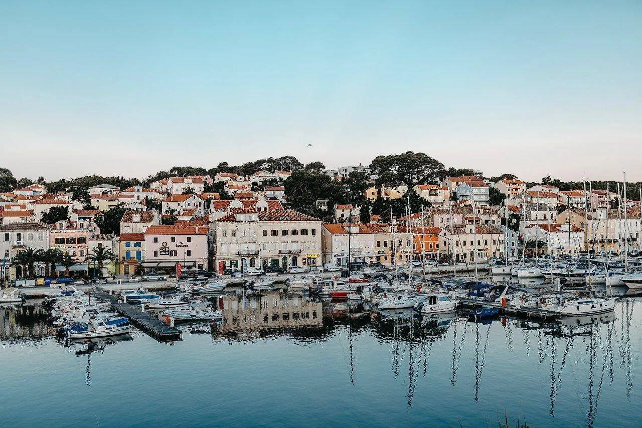 Hotel Apoksiomen Mali Losinj 4*,